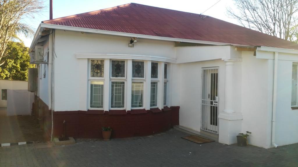 פרטוריה Valley Guest House מראה חיצוני תמונה