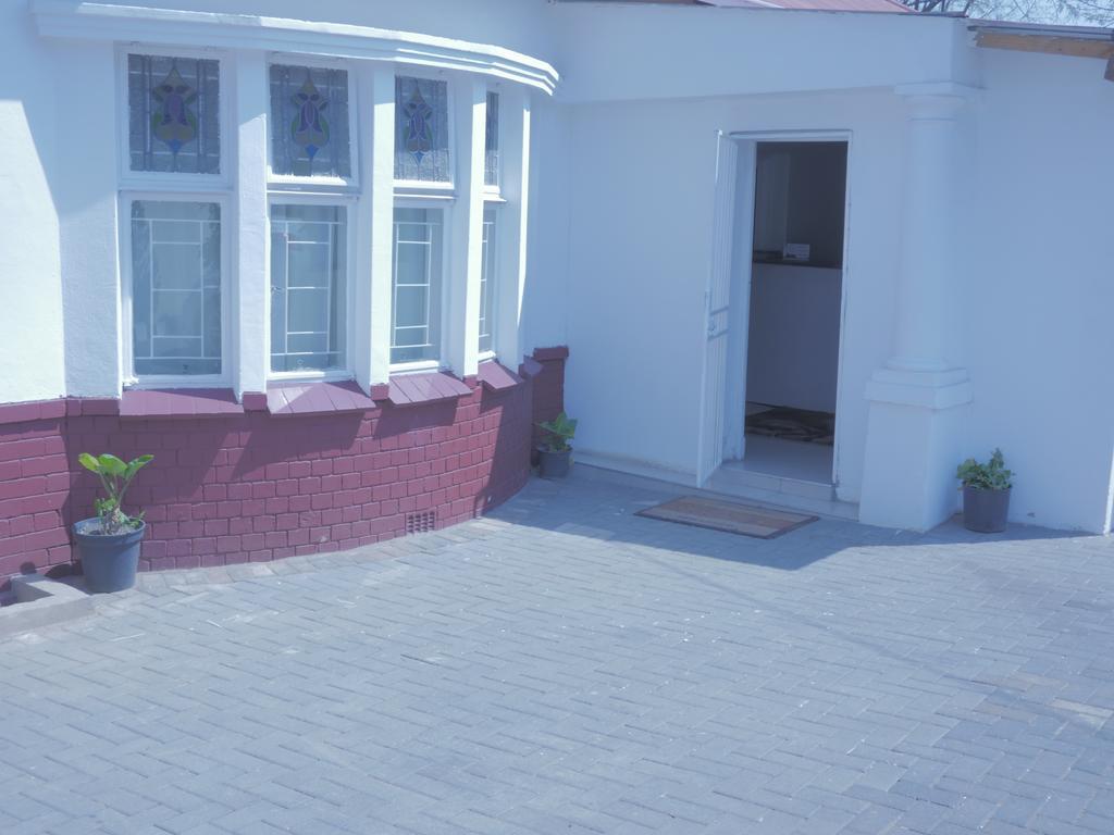 פרטוריה Valley Guest House מראה חיצוני תמונה