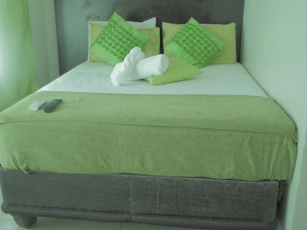 פרטוריה Valley Guest House מראה חיצוני תמונה