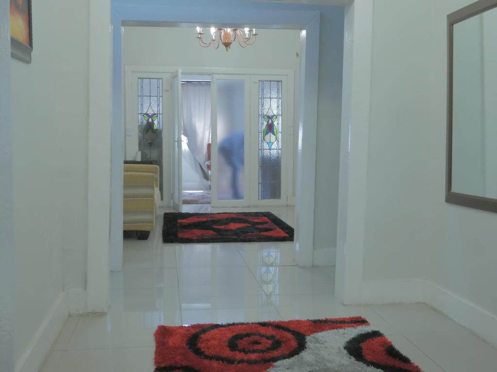 פרטוריה Valley Guest House מראה חיצוני תמונה