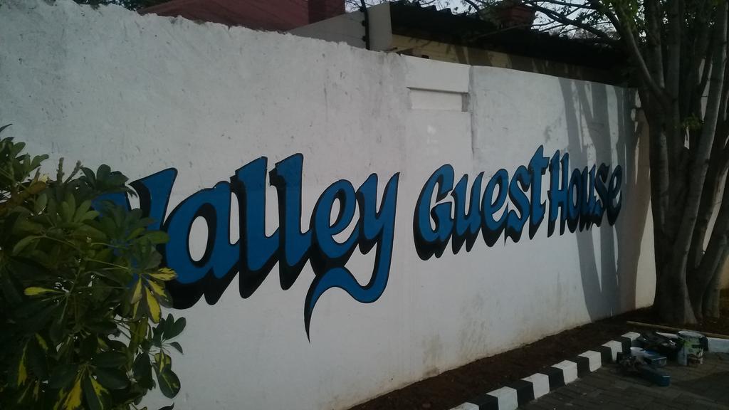 פרטוריה Valley Guest House מראה חיצוני תמונה