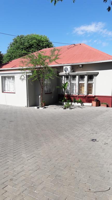 פרטוריה Valley Guest House מראה חיצוני תמונה