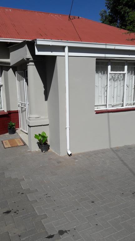 פרטוריה Valley Guest House מראה חיצוני תמונה