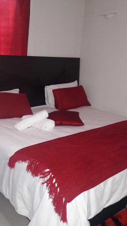 פרטוריה Valley Guest House מראה חיצוני תמונה